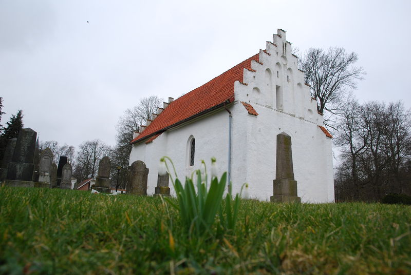 Skånebilder - Hyby gamla kyrka